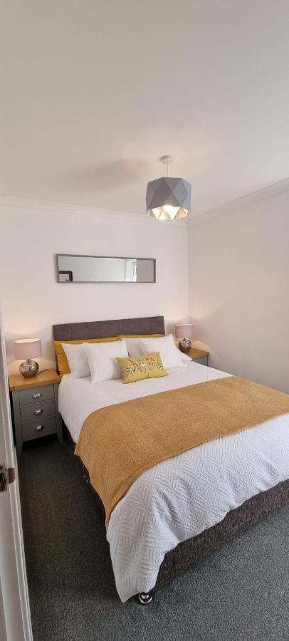 Rammal Lodge - Entire Home, Self Catering Apartment In インヴァネス エクステリア 写真